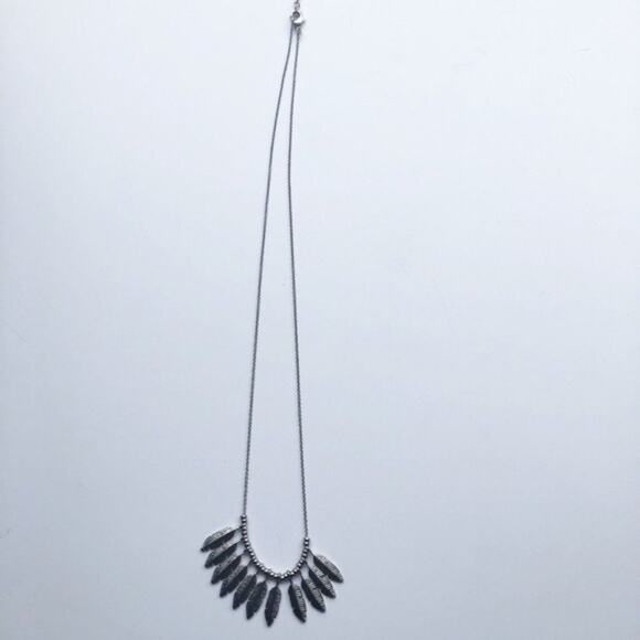 Leaf Print Silvertone Necklace Fashion Statement Accessory - Picture 1 of 5